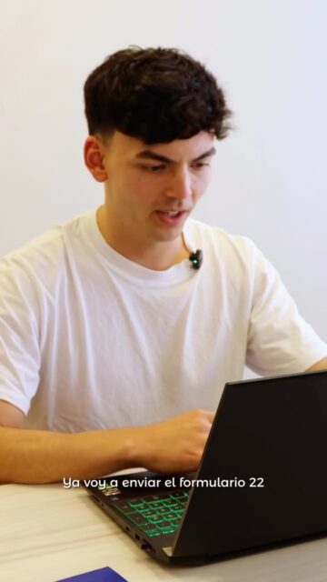 ⚠️ Antes de enviar tu F22, revisa estos 3 puntos.Cada año, cientos de contribuyentes presentan su declaración de renta con errores que se pudieron evitar. ¿El resultado? F22 observado, impuestos de más… o problemas con el SII.✅ Declaraciones Juradas bien enviadas
✅ Sin ventas duplicadas por medios de pago
✅ En el régimen tributario que realmente te convieneLa renta no es solo enviar. Es revisar estratégicamente antes de presentar.📌 ¿Sabes qué son las Declaraciones Juradas y por qué son clave? Revisa nuestro reel anterior.💬 Comenta “RENTA” y te contactamos para revisar tu caso antes de que presentes.